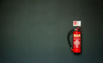 Extincteurs et désenfumage à Strasbourg : les obligations 2026 pour commerces et ERP extincteur et désenfumage
